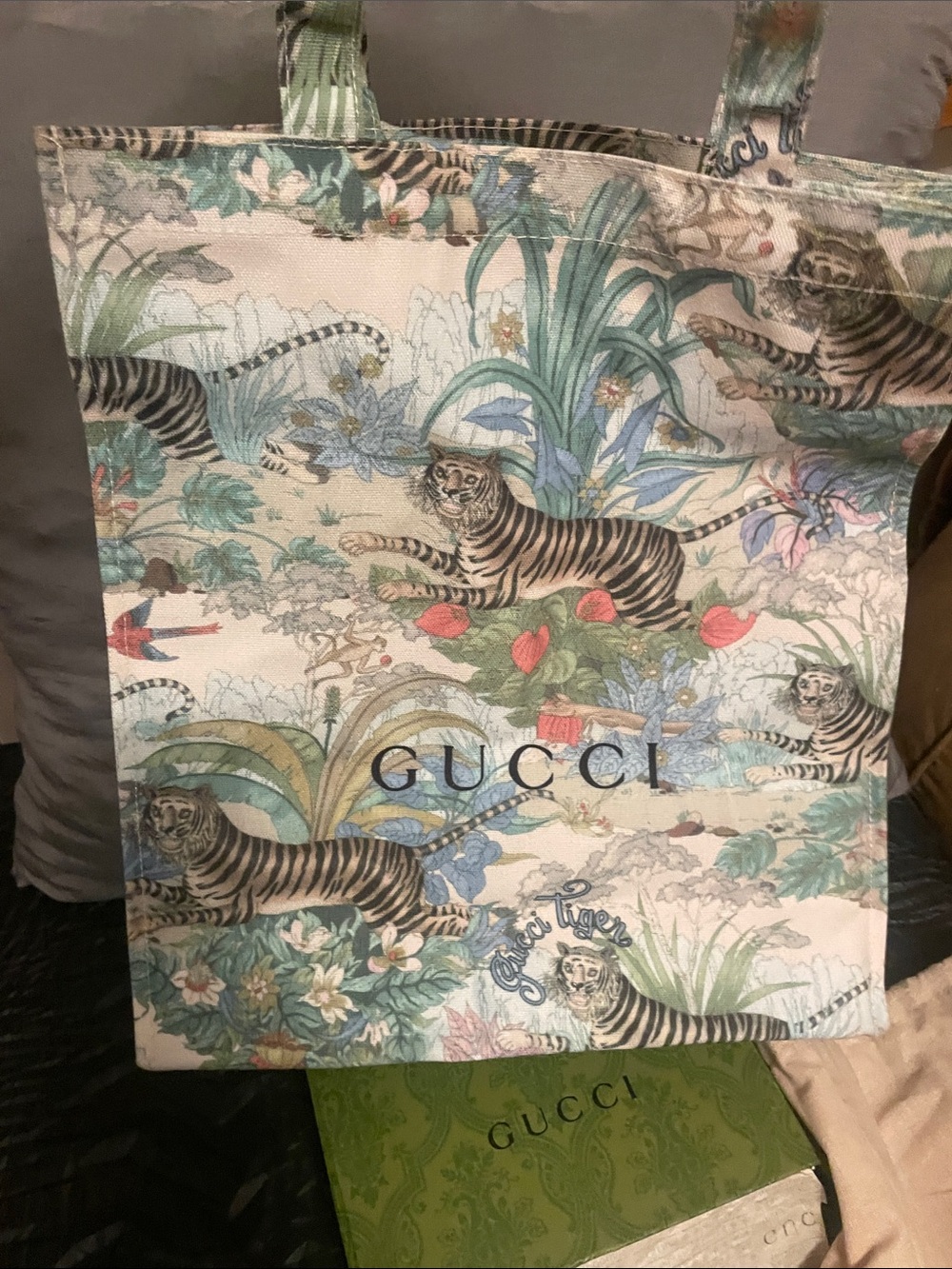 Gucci Floral Tiger Canvas Tote — Cream, Green, Blue - Picture 6 of 17